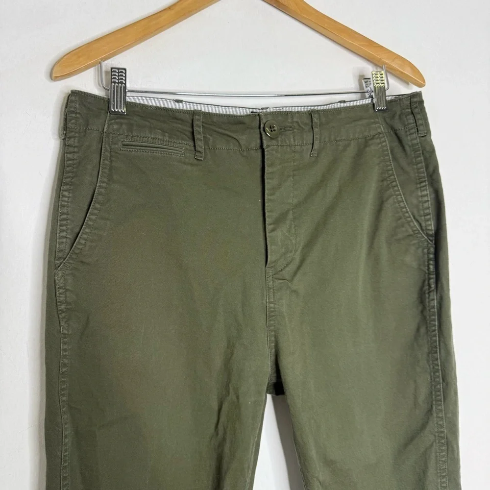BEAMS Men’s Olive Green Chino Pants Size Large